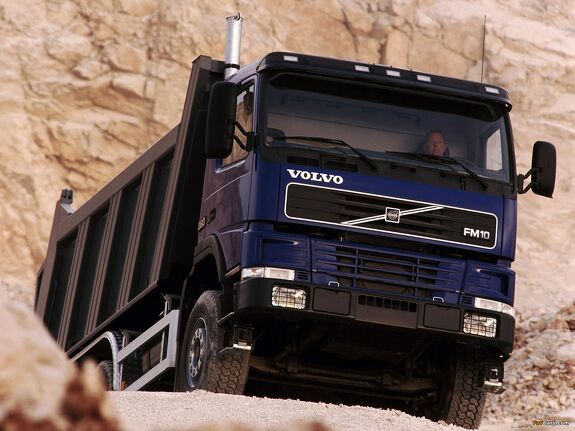 Аренда самосвала Volvo FM 6x6 в Краснодаре
