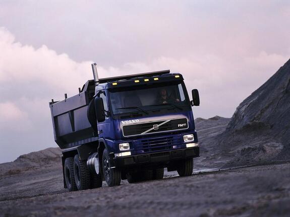 Аренда самосвала Volvo FM 6x6 в Краснодаре